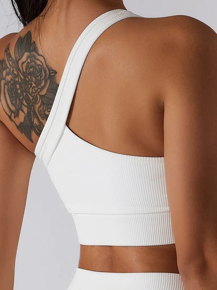 Brassière asymétrique avec épaule dénudée Suzanne – Image 4